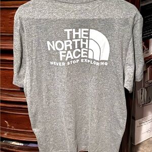 Mens The North Face Heather Gray Tee size medium!